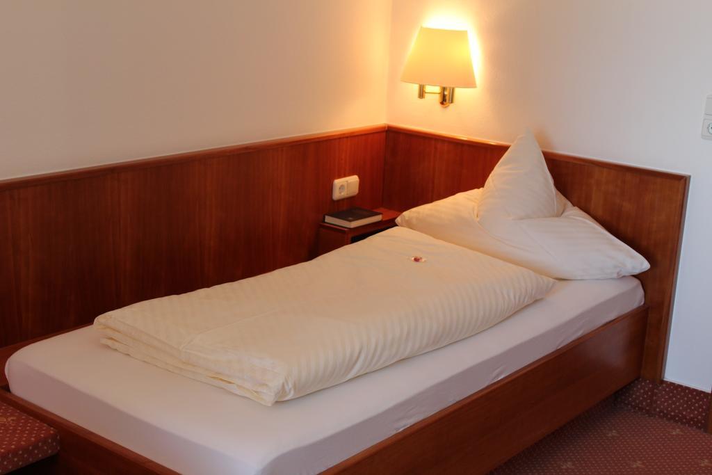 Hotel Seewirt Nonnenhorn Eksteriør billede