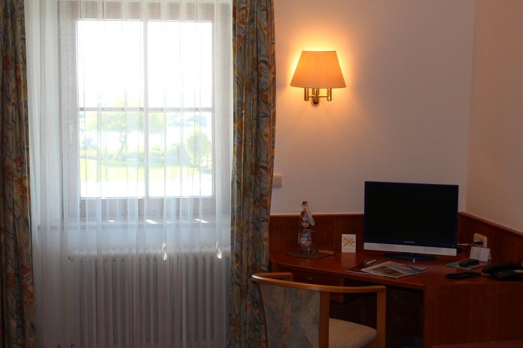 Hotel Seewirt Nonnenhorn Eksteriør billede