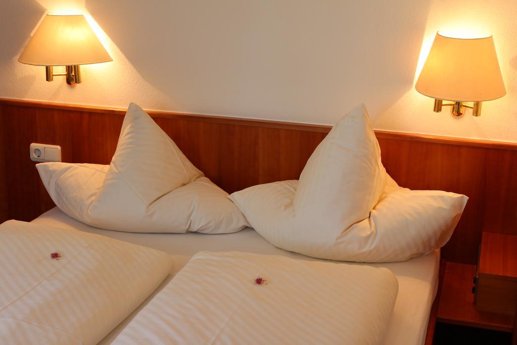 Hotel Seewirt Nonnenhorn Eksteriør billede